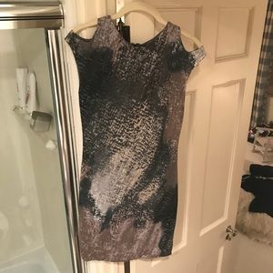 NWT CUT25 By Yigal Azrouel cold-shoulder dress